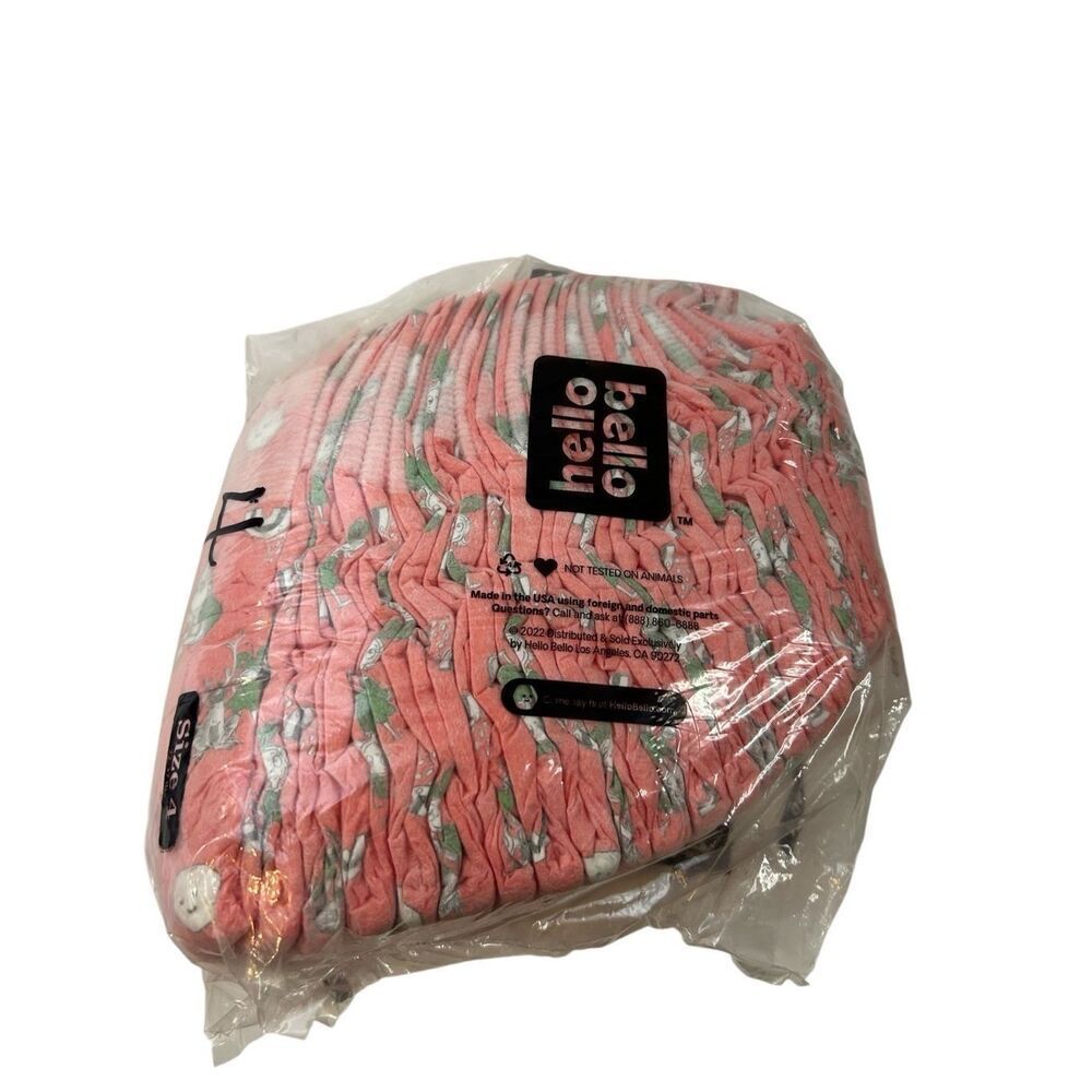 Hello Bello Christmas Grinch diapers size‎ 4